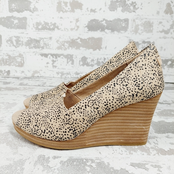 Toms Michelle Natural/Sand Tiny Cheetah Print Espadrille Wedge Sandals V232 - Picture 1 of 11